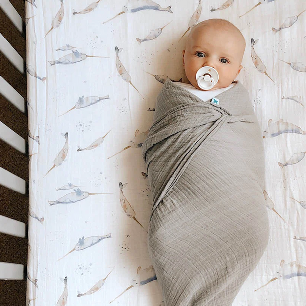 Little unicorn swaddle deals canada
